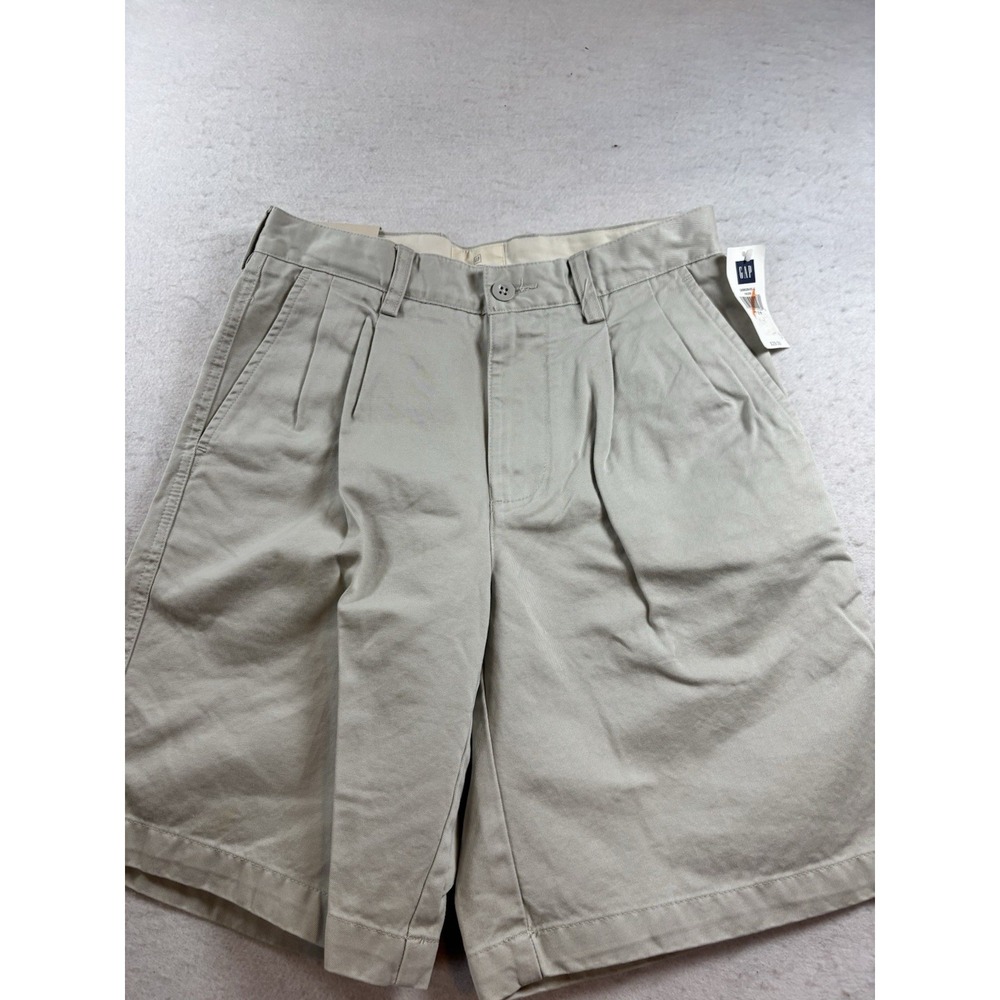 The Gap VTG Khaki 1980s Pleated Shorts Relaxed Fit Mens 28x8.5 Lt Khaki NEW NWT